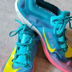 Nike track shoe without cleats